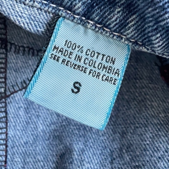 VINTAGE HAND EMBROIDERED JEAN JACKET WITH STARS - Picture 3 of 4